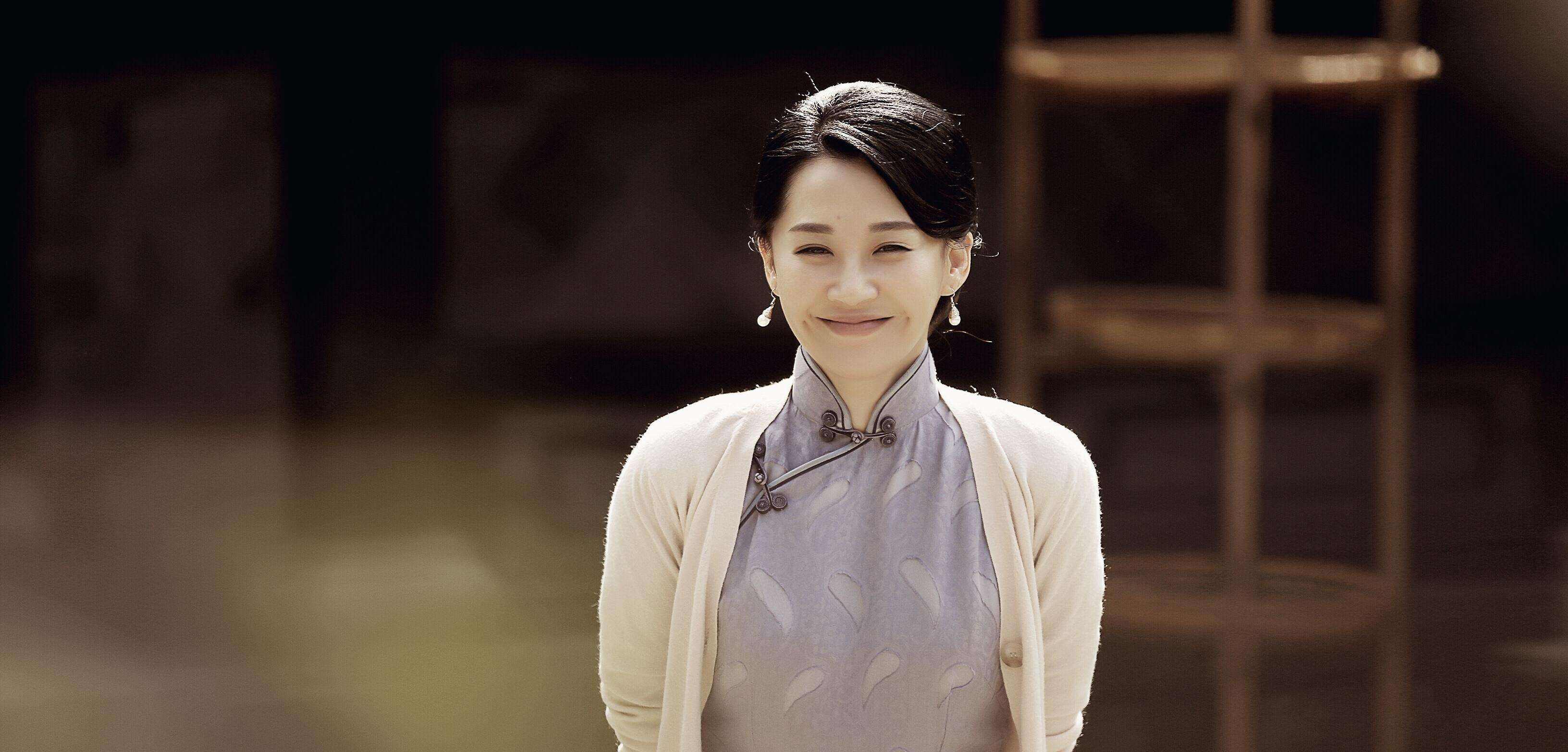 至今未婚的10位大龄女星，各有各的故事，最大62岁，最小42岁