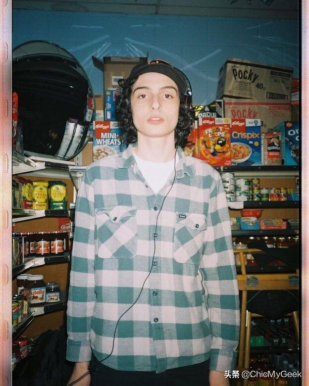 《怪奇物语》Mike长大后也太帅了！美少年颜激似鲍勃·迪伦