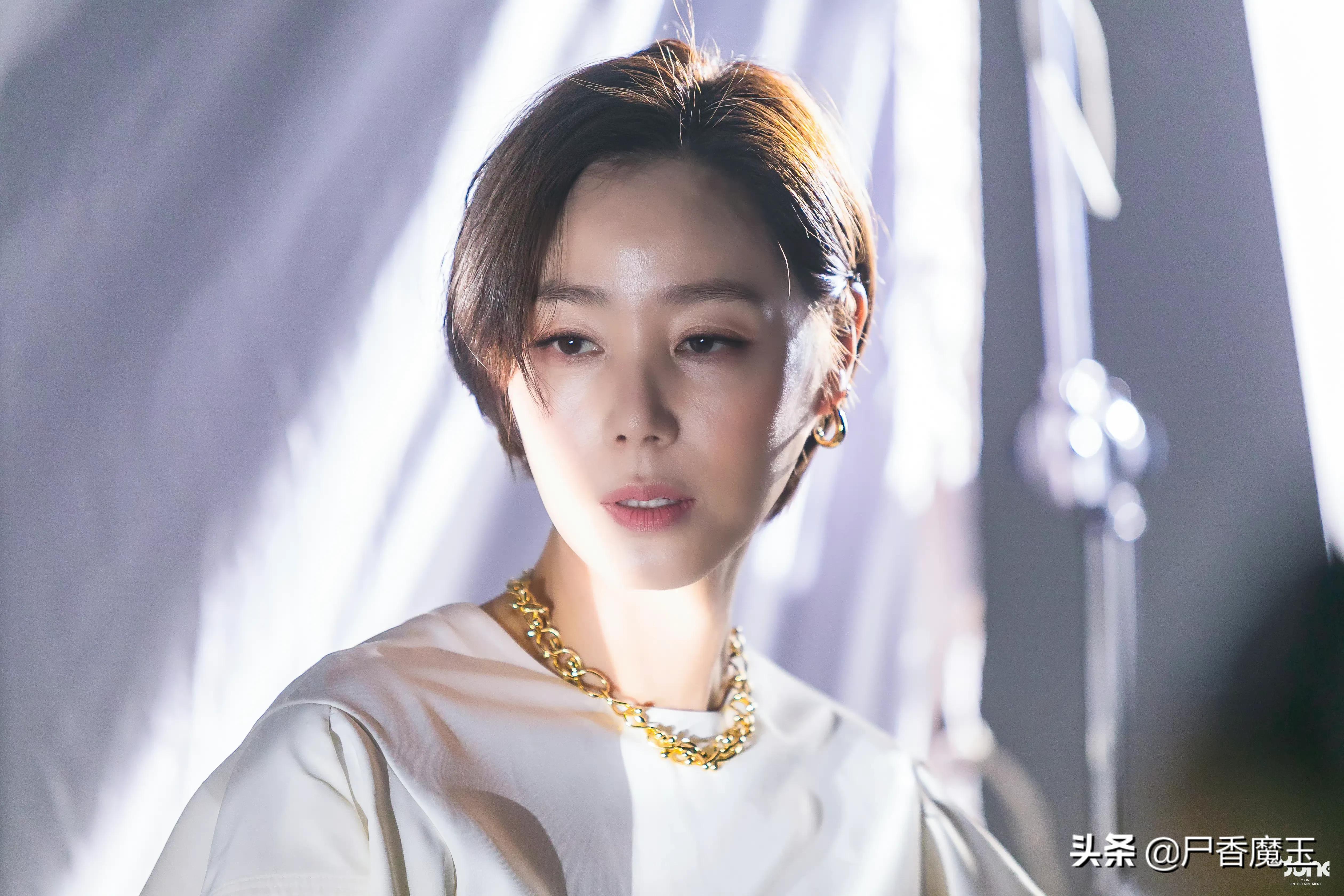 韩国最美妈妈金成玲