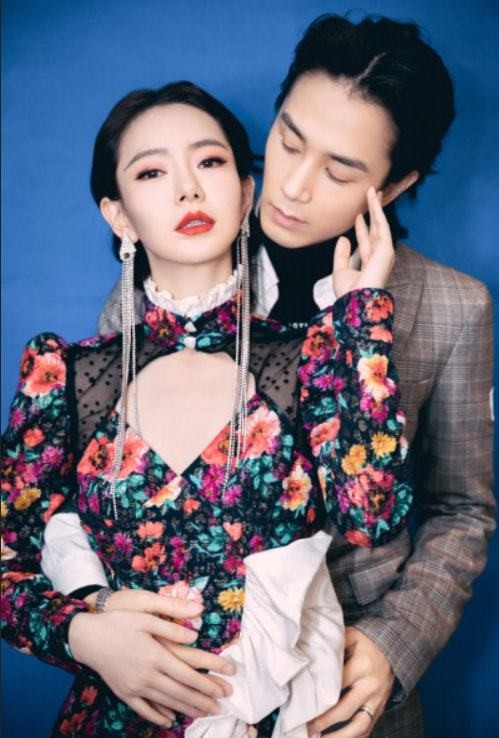不炒作不乱搞，娱圈最干净的12对夫妻，个个与原配不离不弃
