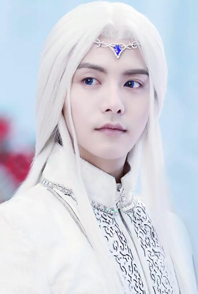 谁说白发就是老？这6位古装美男白发太惊艳，盛世容颜勾人心弦