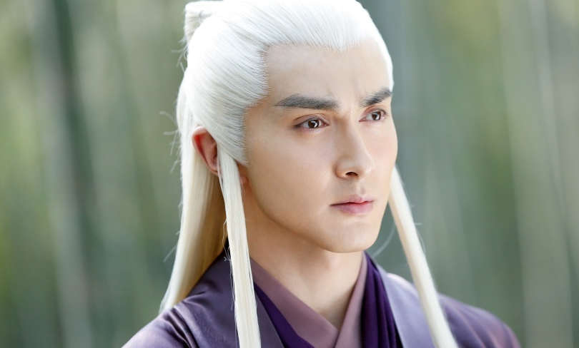 10位长得像“混血儿”的男星，个个明眸皓齿，实打实的中国美男子