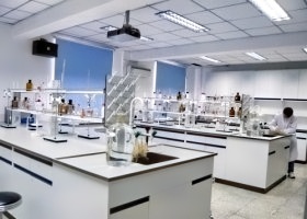 周浦国际医学园区，整层独栋研发楼招租，可环评生物医药，实验室