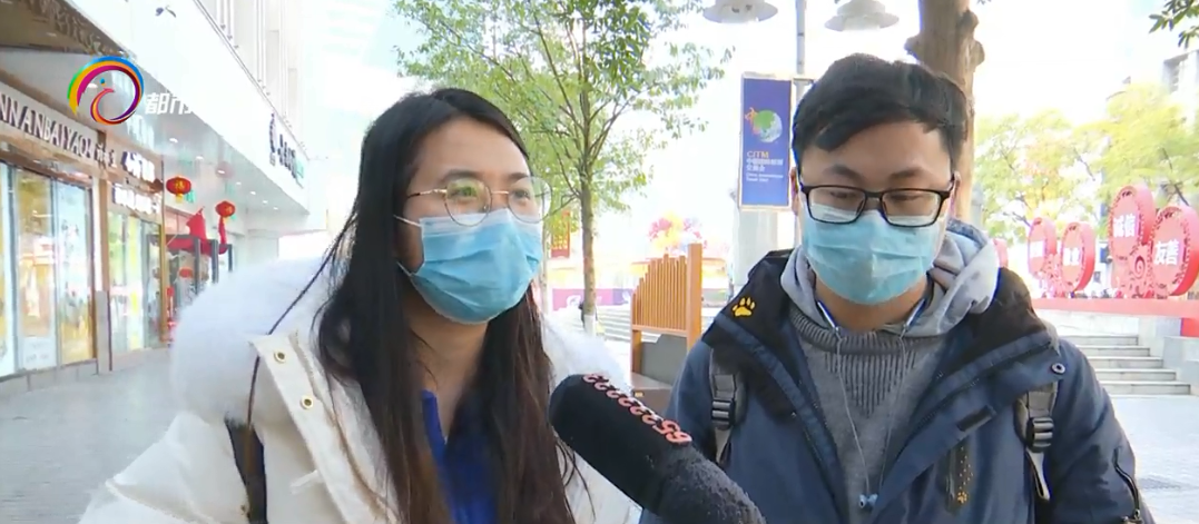 年轻人热衷新潮年货 网上置办成首选