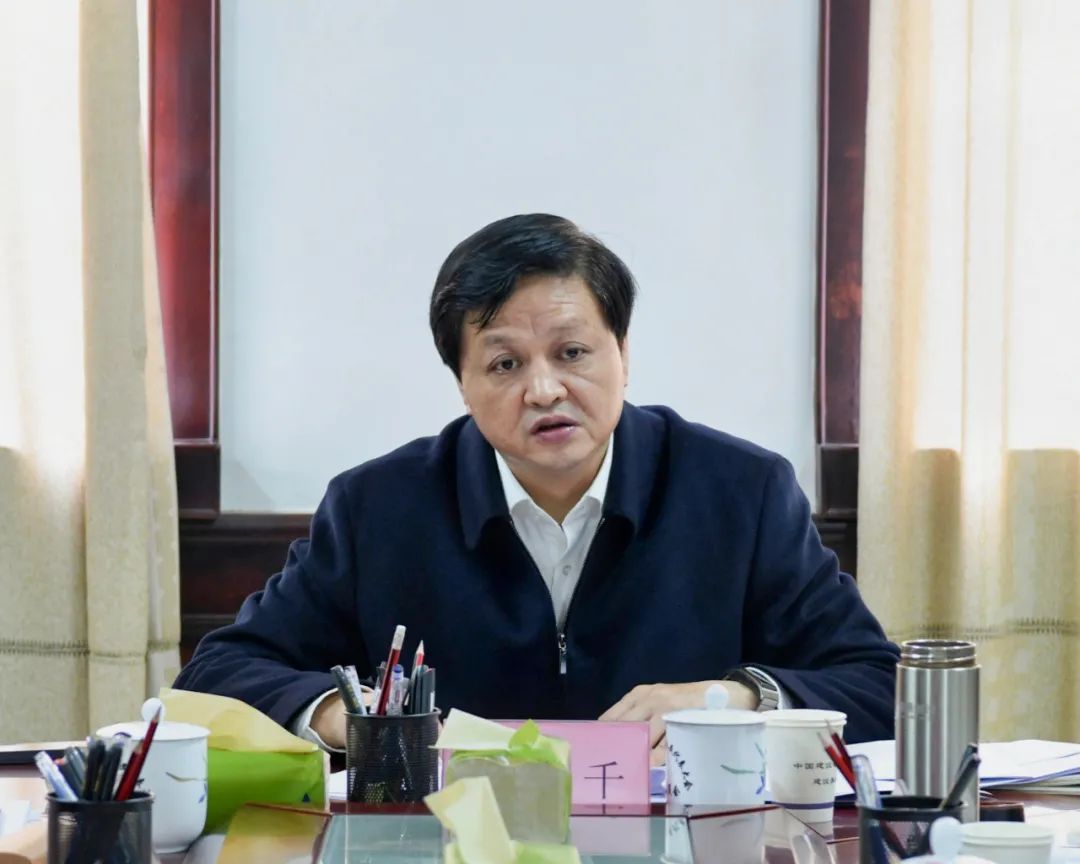 市人大常委会党组理论学习中心组（扩大）举行2022年第二次集中学习