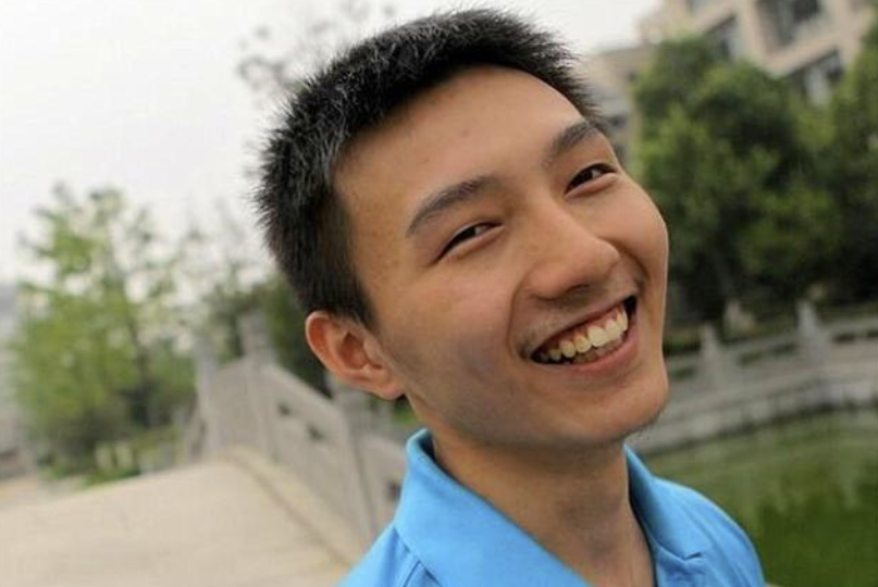 9年前，湖北“大神”贺维艺，拒绝清华保送，参加高考成绩如何？