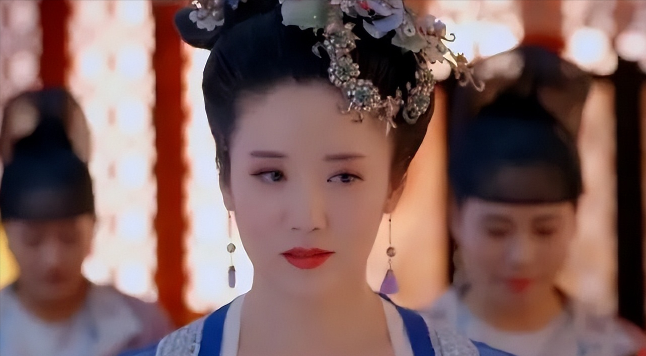 新疆盛产美女！这10位“哈密瓜”女星，充满了“异域风情”