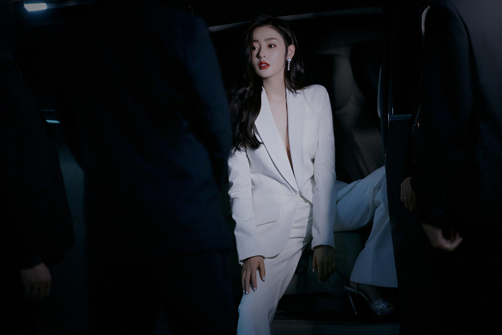 乘风破浪的奇葩造型，网友：得罪了造型师，才丑成这样