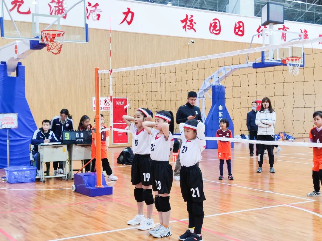 九江小学在“爱成都，迎大运”2022年区中小学排球联赛成绩优异