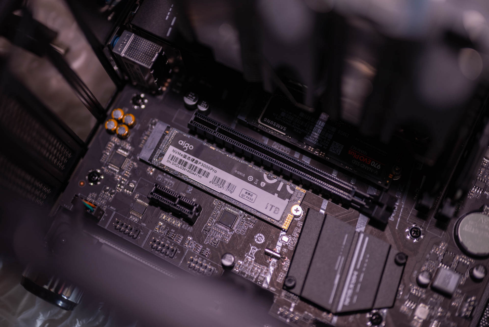 标称3500MB/s的aigo硬盘，P3000 Pro表现出人意料，闪存颗粒大不同