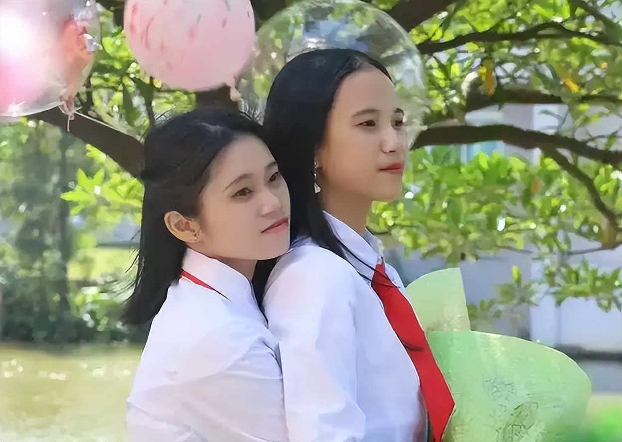 大学生有校服吗（大学生）