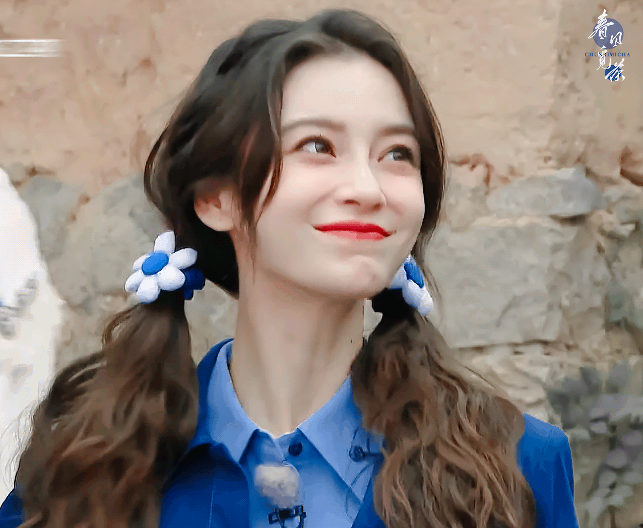 新一期《奔跑吧》和《萌探2》之最新一期的Angelababy