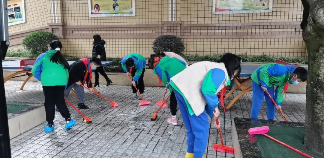大雪节气“寒”，劳动助力“热”——九江小学劳动课程系列活动