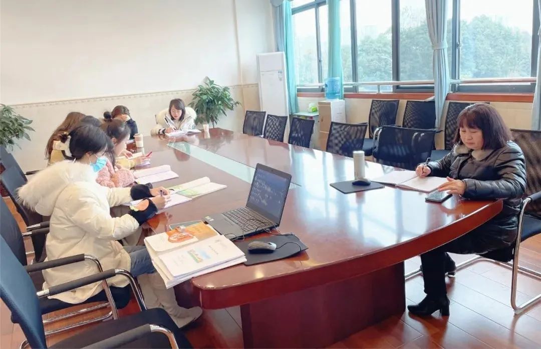 课堂教学展风采 名师引领促成长丨双流实小外国语学校语文常规教研