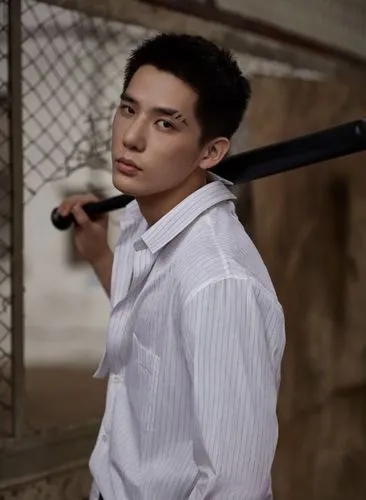 一个靠发型出圈的男演员王安宇!果然寸头才是检验帅哥的唯一标准