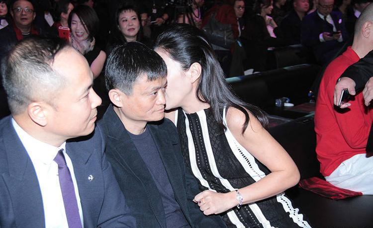 从“时尚女魔头”到“过气主编”，苏芒到底经历了什么？