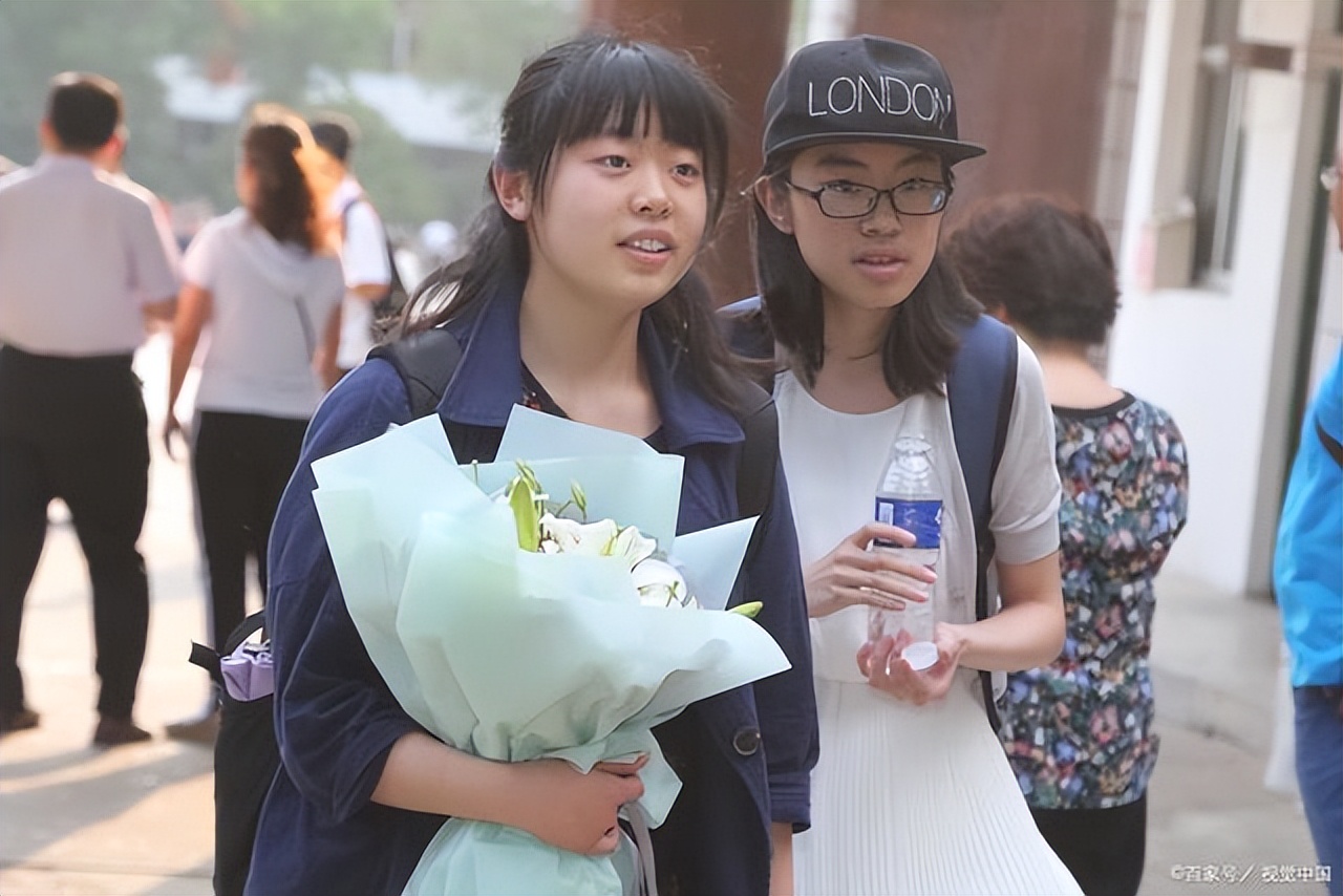 2022高考十大热门专业，基本都是理工科类？考生：怎么没早点看到