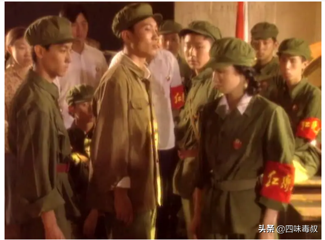 三十年前的另类谍战剧，把“特务”演活了