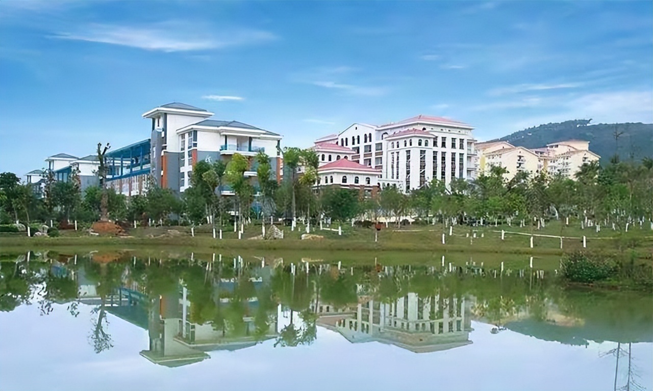 高考推荐名单：湖北这3所大学不输211、985，值得考生报考