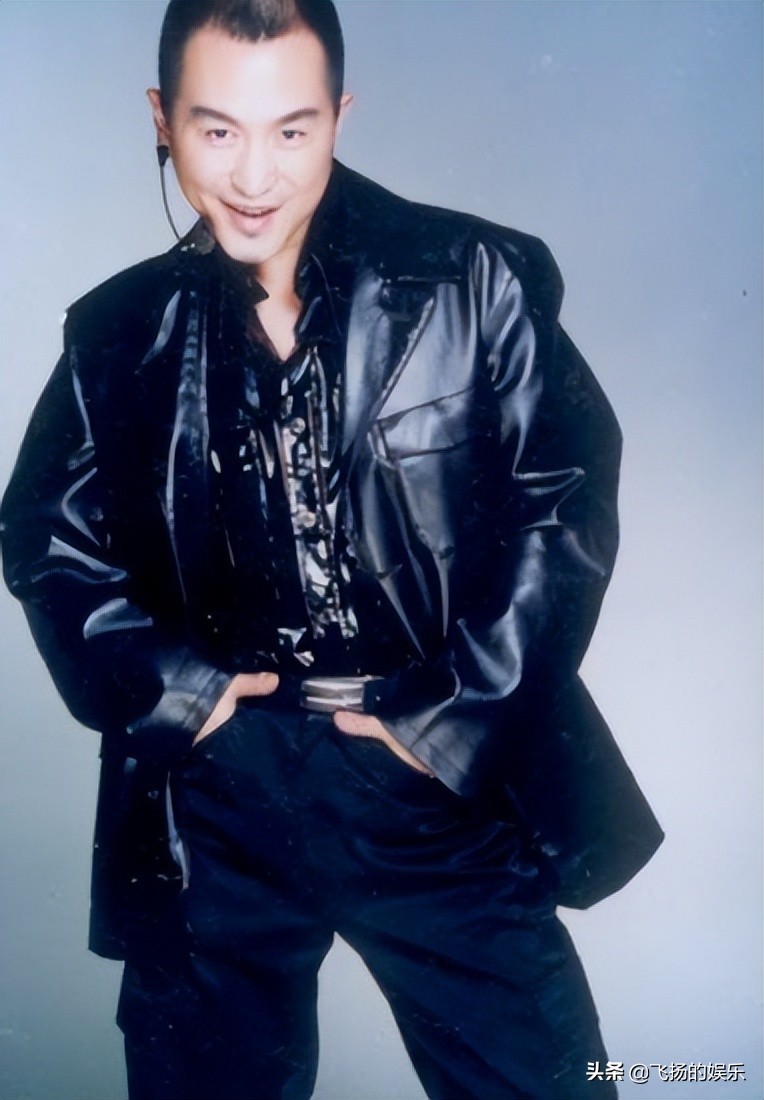 九十年代难忘的男歌手，有人入狱，有人风生水起，一曲流行一辈子