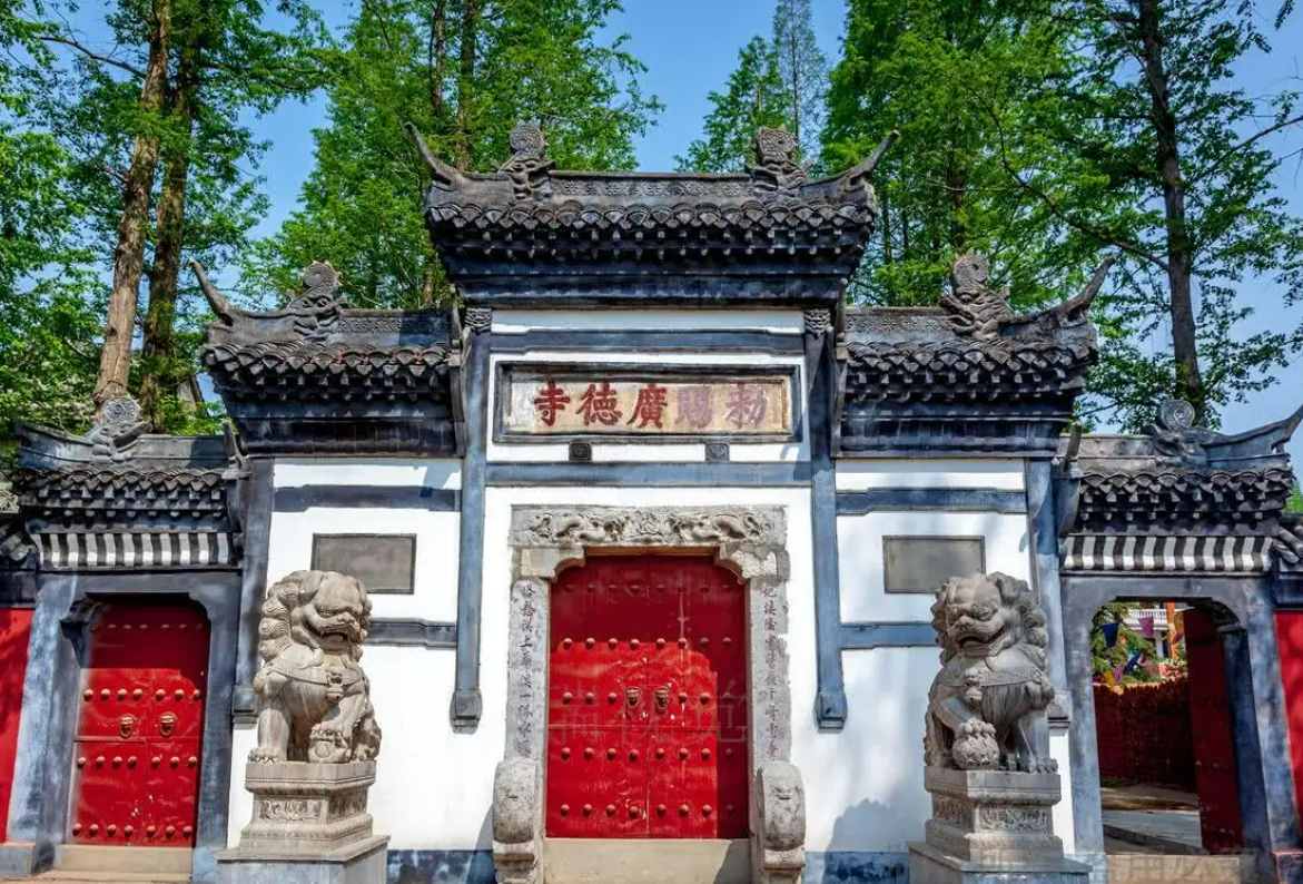 遇间旅游 | 湖北襄阳不可错过的八大景点！探访竹林深处的三国世界