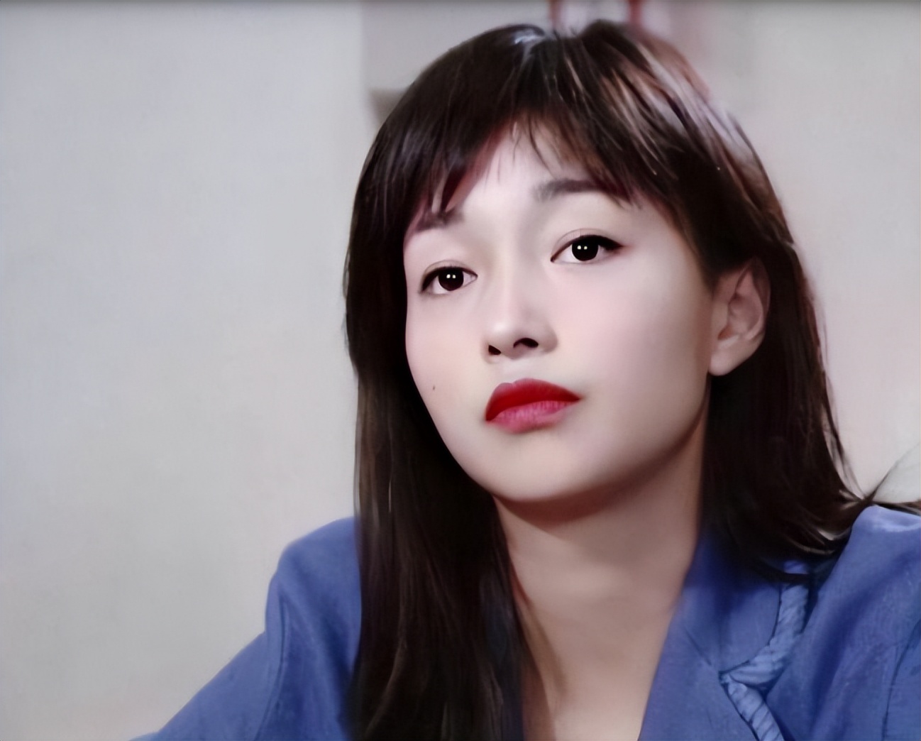 红得快、凉得也快，这五位“风光不再”的女星真是太可惜了