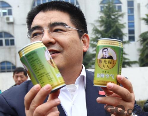 曾经高调捐款20亿，却被曝出接连造假，陈光标是真慈善还是假作秀