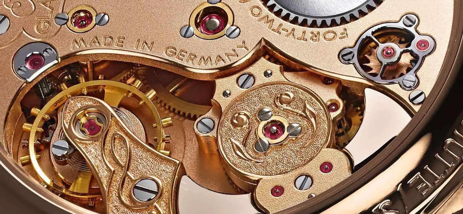 这枚手表能换两辆保时捷？