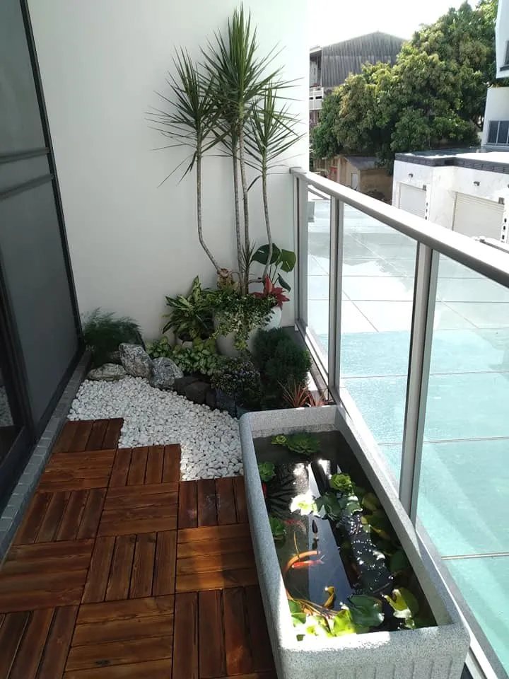 小阳台也能有鱼池!全靠DIY,种花造景都可以,太神