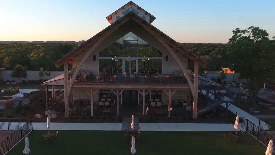 美国奥古斯塔酒庄：木结构中令人难忘的精彩体验