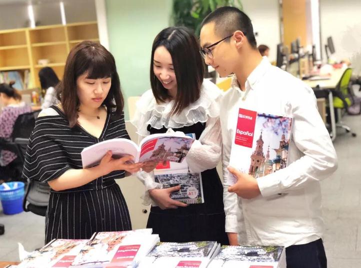 2022“文科类”高校排名，复旦大学仅排第三，清华大学未进前5