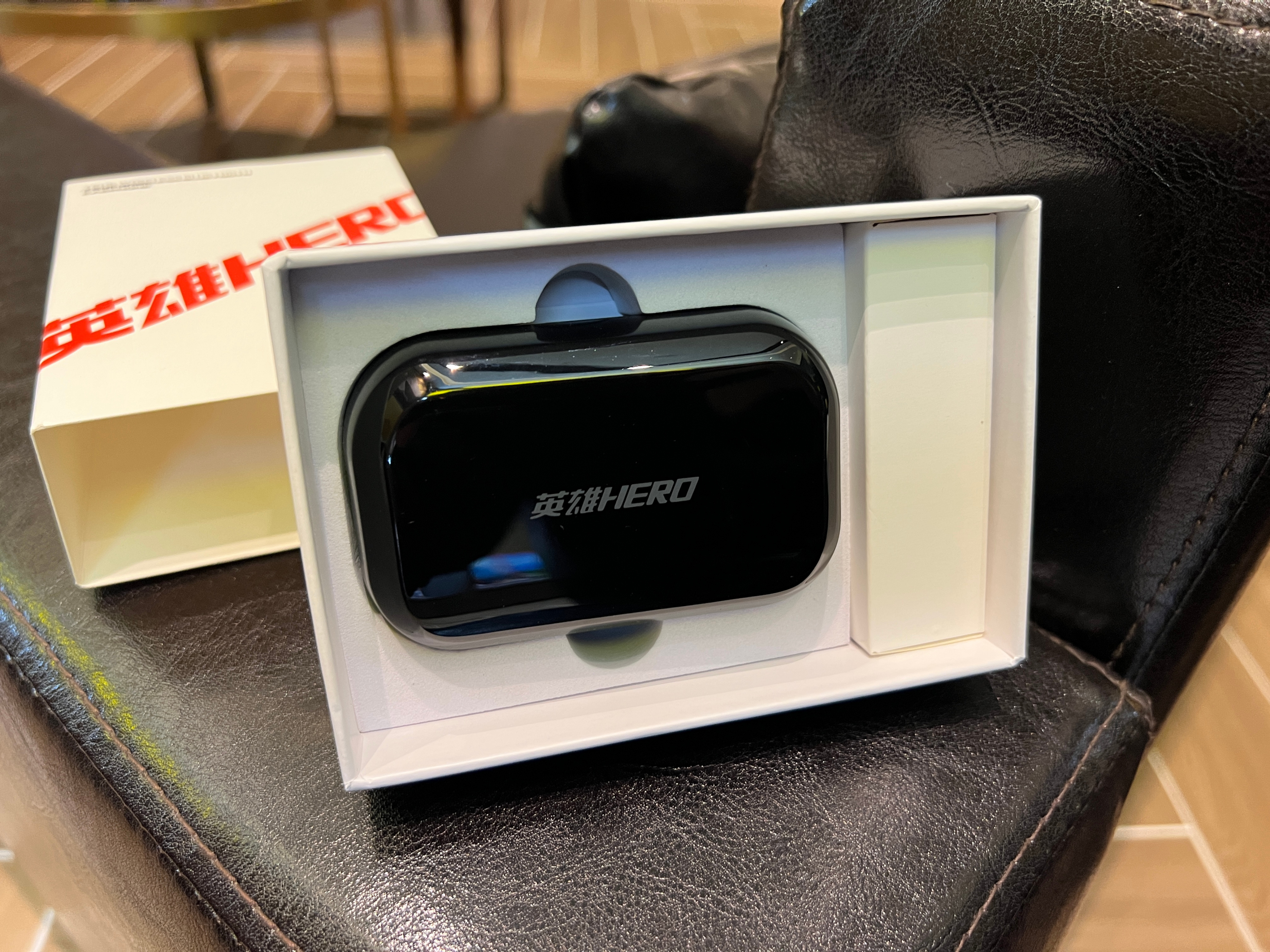 英雄G1电竞TWS耳机评测：国货好声音，游戏娱乐样样通