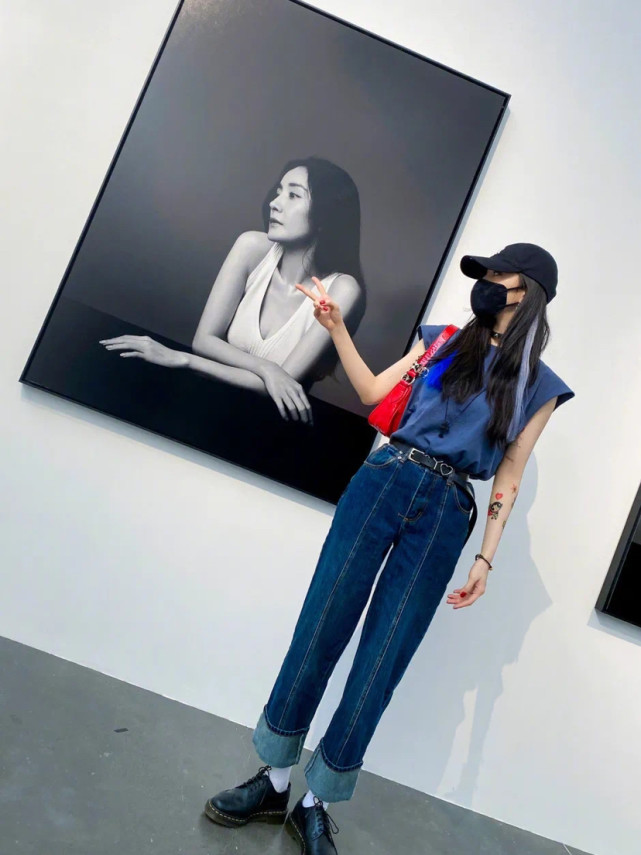 杨幂的少女感穿搭请收下