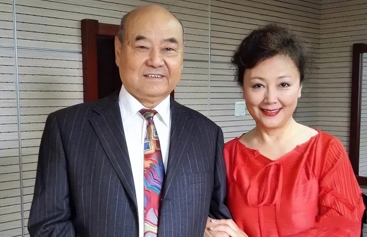 赵静:出演《海之恋》成名,22岁嫁给平凡丈夫,如今夫妻恩爱43年