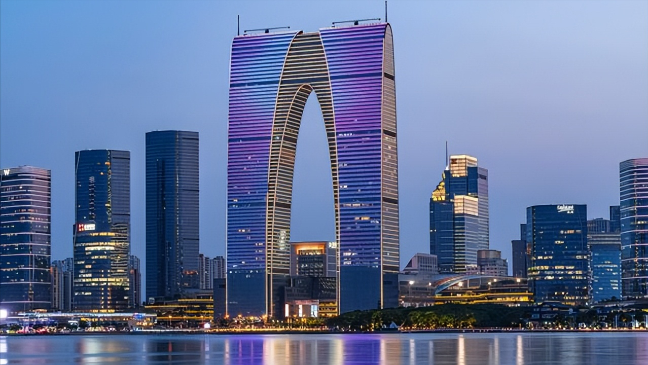 苏州金鸡湖景区介绍,自然,人文,历史故事一个不少,游客收获大