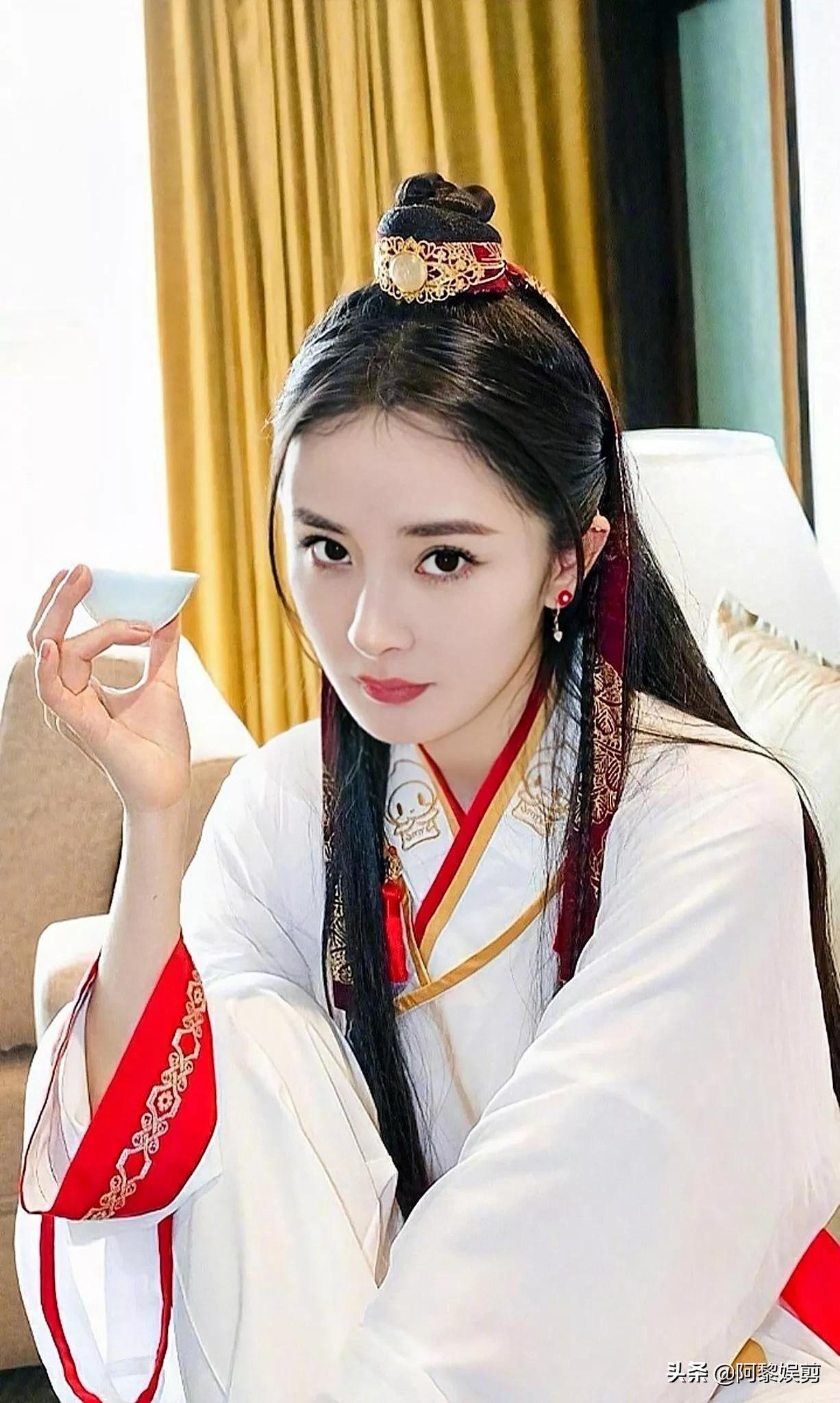 当杨幂遇到刘亦菲，两大女神谁更胜一筹？