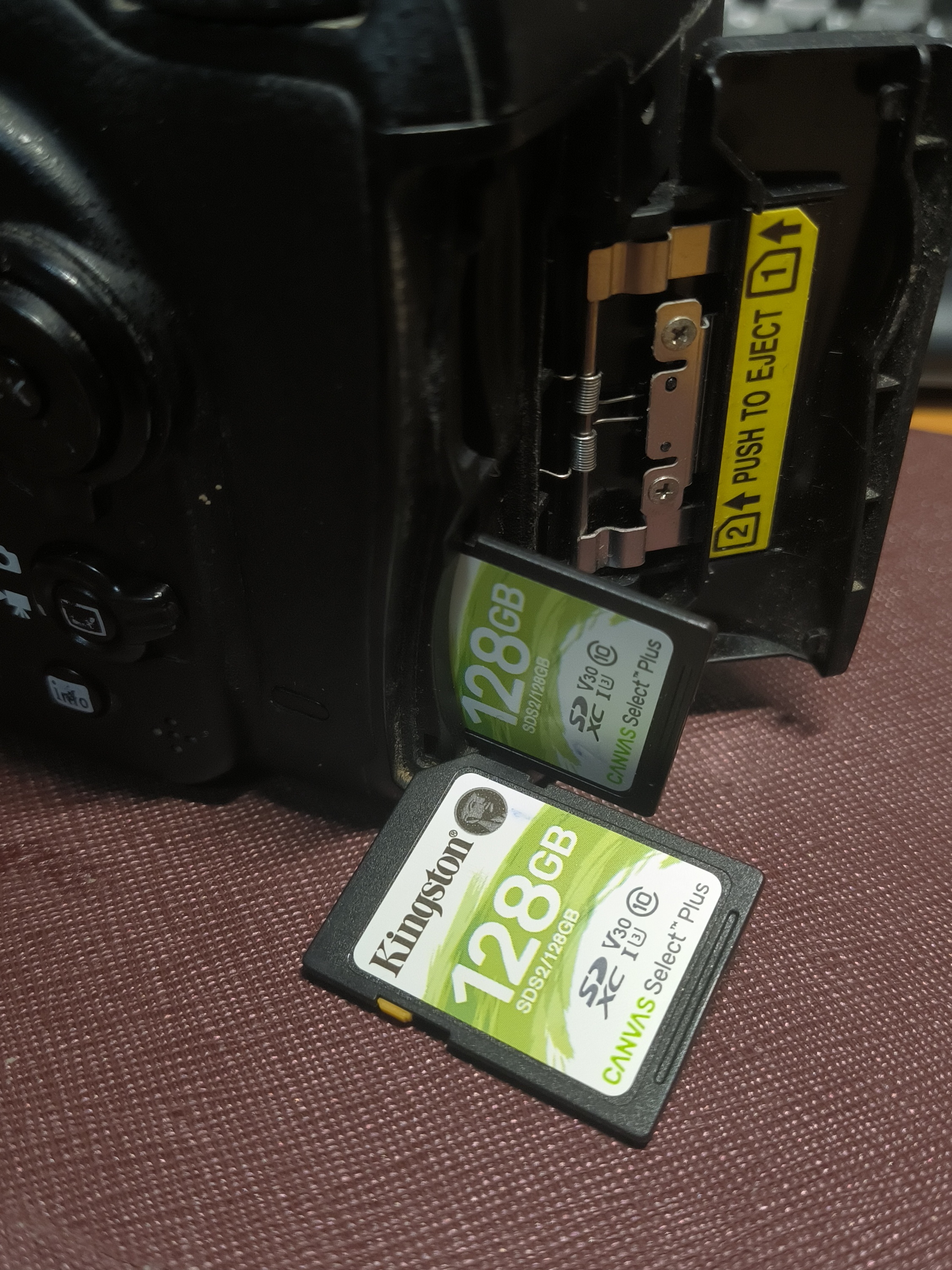 如何为相机选到最合适的内存卡(收藏贴相机有了，一张合适的SD卡该怎么选？)