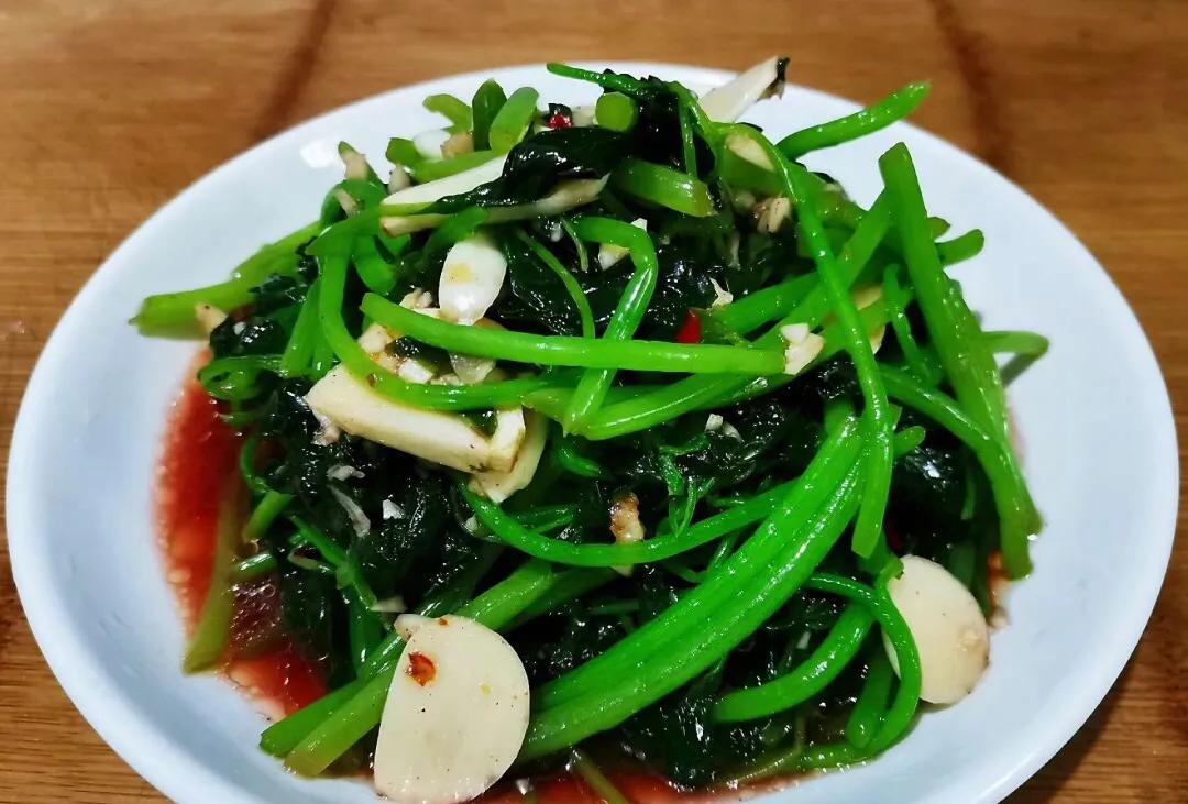 这“3菜2果”天然叶酸高！中老年人春天要多吃，顺应节气吃出健康