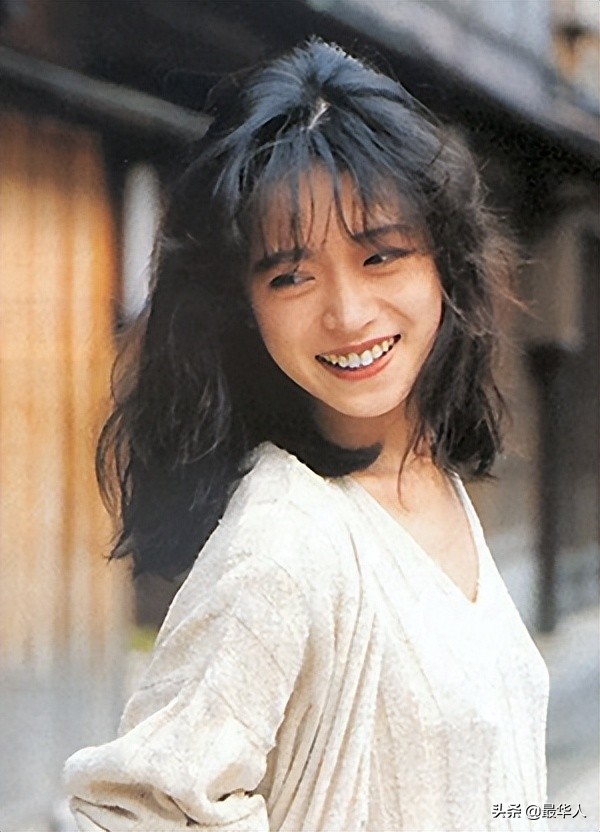 梅艳芳的情敌，被渣男耽误的昭和第一歌姬，她是如何从神坛跌落？