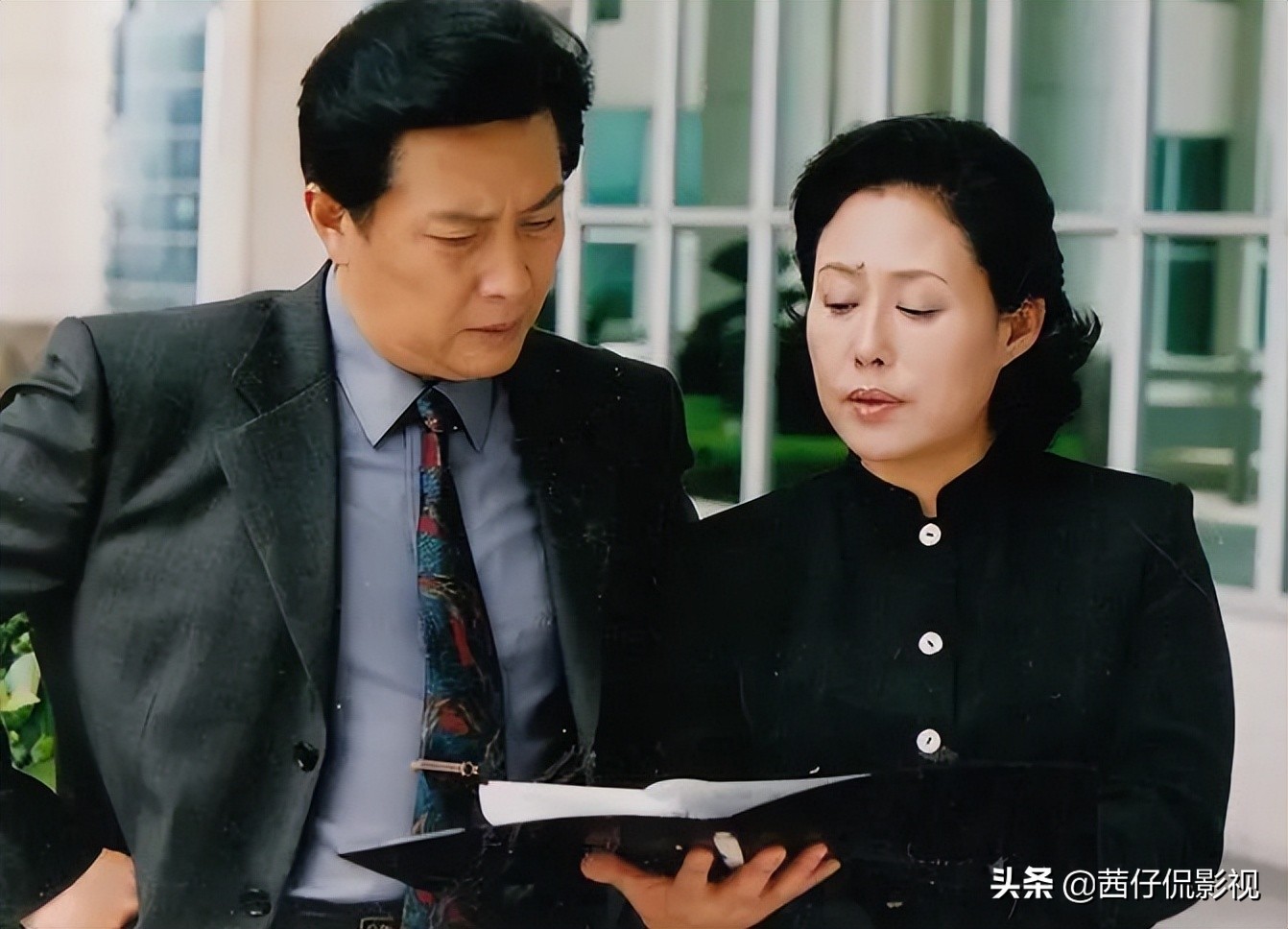 盘点10部反腐佳作，最高豆瓣9.1分，《人民的名义》都拍得保守了