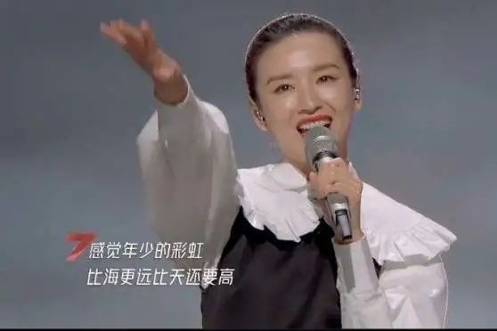 8位私生活混乱的明星，有人当街小便，有人待业在家，星途大毁