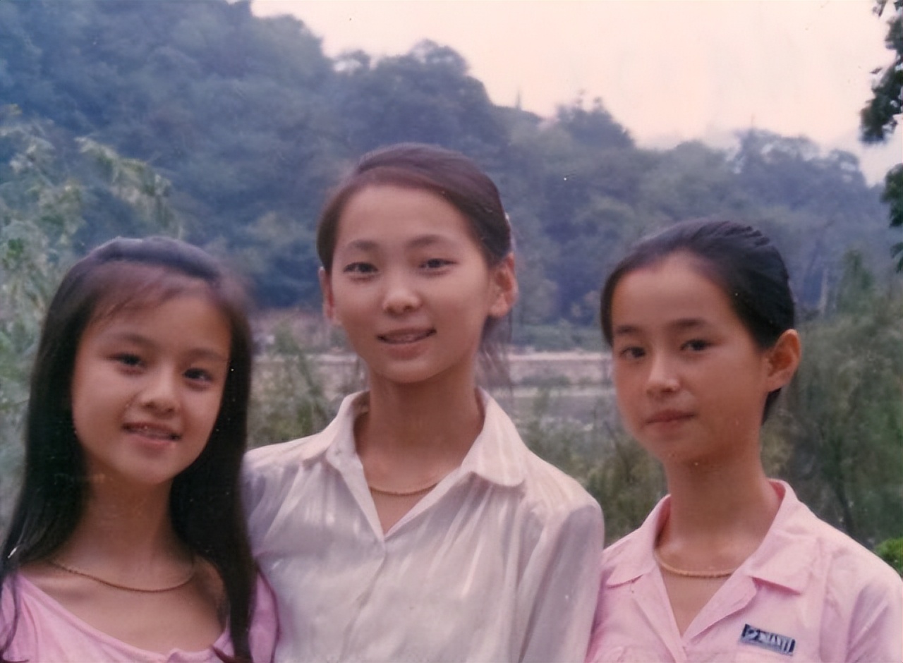 刘孜：28岁嫁地产大亨，34岁才做妈妈，生活过得有滋有味