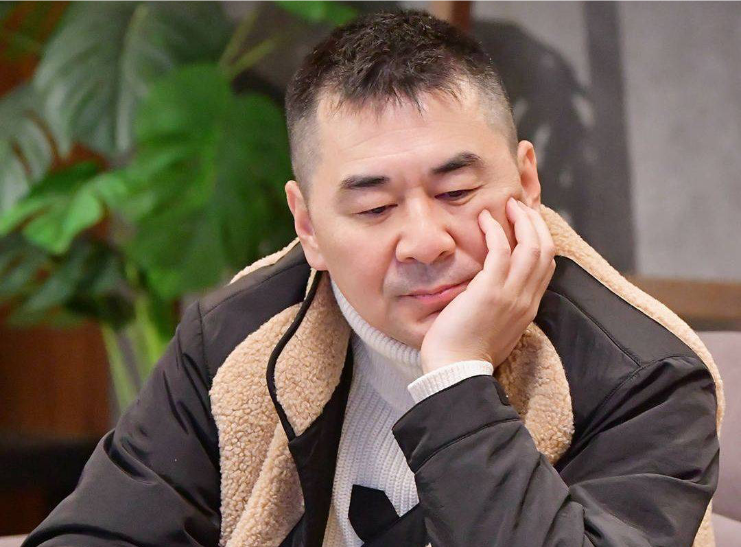 陈建斌又上热搜！不是因为蒋勤勤，而是因为39岁的徐海乔