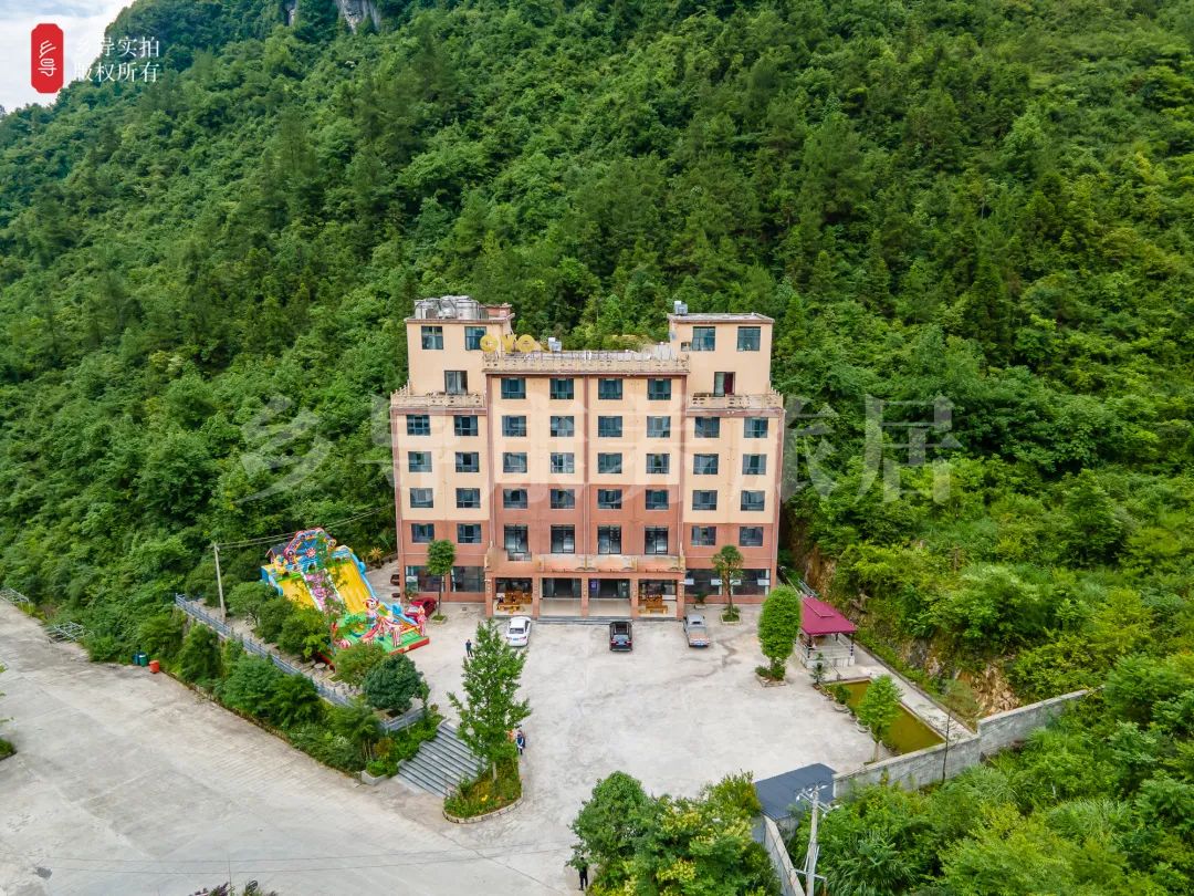 恩施美爆了！带上家人住进大山深处的避暑房，追寻这场夏日景色吧