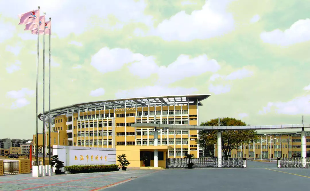 上海16区TOP.1高中榜单出炉!各区头牌成绩惊人,哪所学校更强?