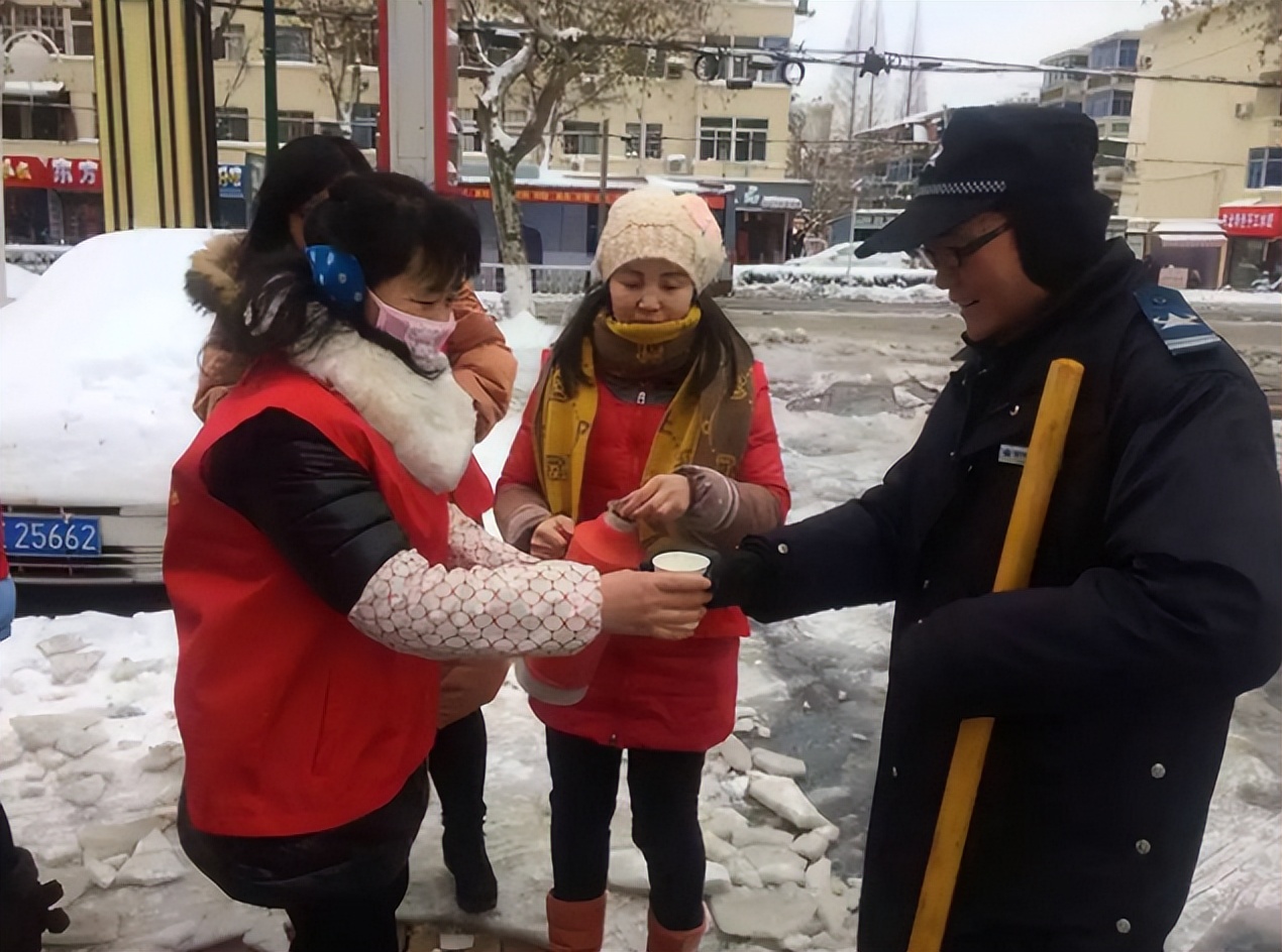 听起来像公务员，但这4个岗位其实都是“临时工”，报考还需谨慎