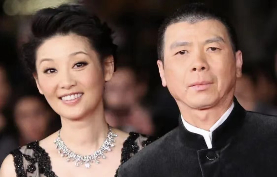 真没想到，这10对明星夫妇是丁克，有人养猫，有人把狗当亲人