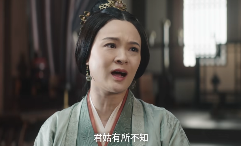 换剧如换脸，演完《甄嬛传》再演《星汉灿烂》，差点没认出陈思斯