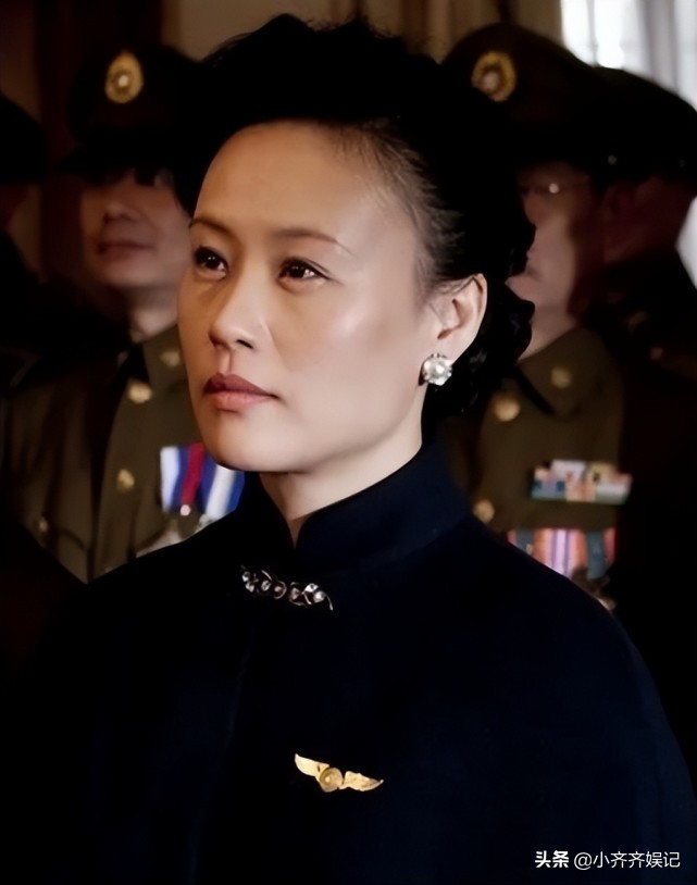 同样是演宋美龄,把邬君梅、刘涛、高圆圆等人放在一起,差别出来了