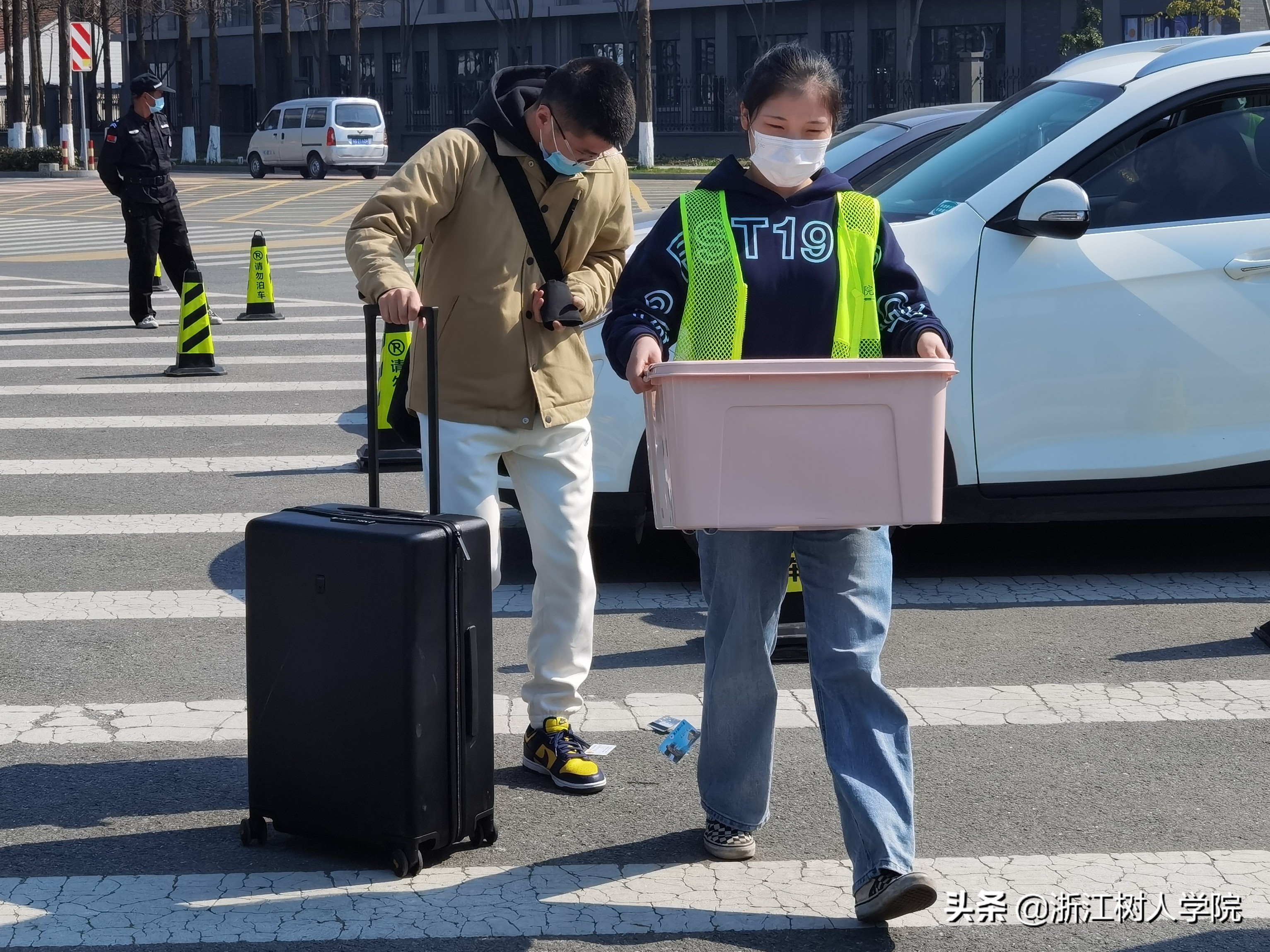 开学日｜春暖花开，新学期新征程，元气满满回树人